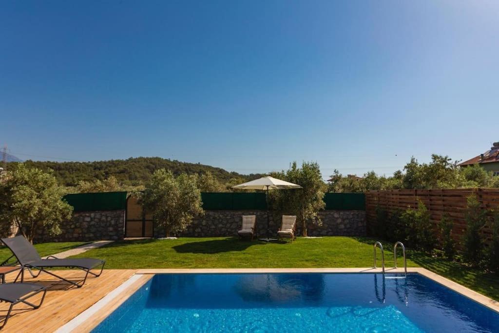 Villa Zeytin Havuzlu Jakuzili Fethiye Exterior photo
